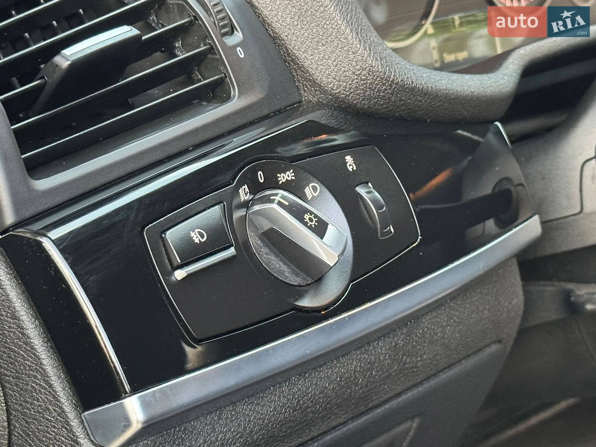 2016 BMW X3 - мініатюра 33