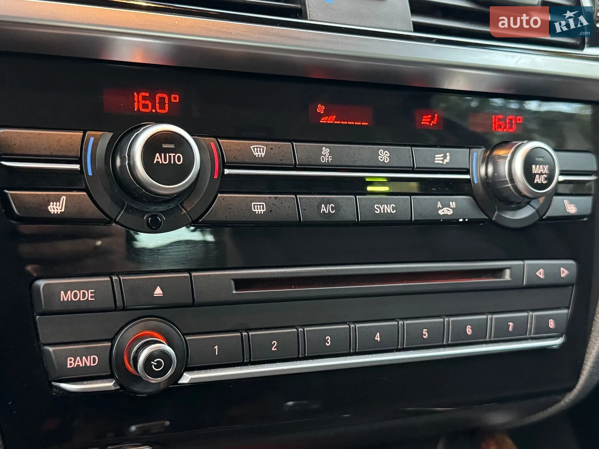 2016 BMW X3 - мініатюра 37