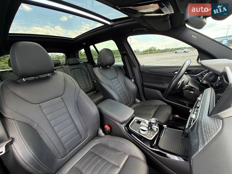 Внедорожник / Кроссовер BMW X3 2022 в Киеве