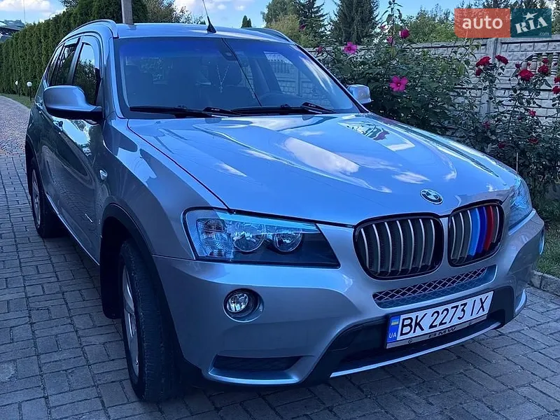 BMW X3 2011