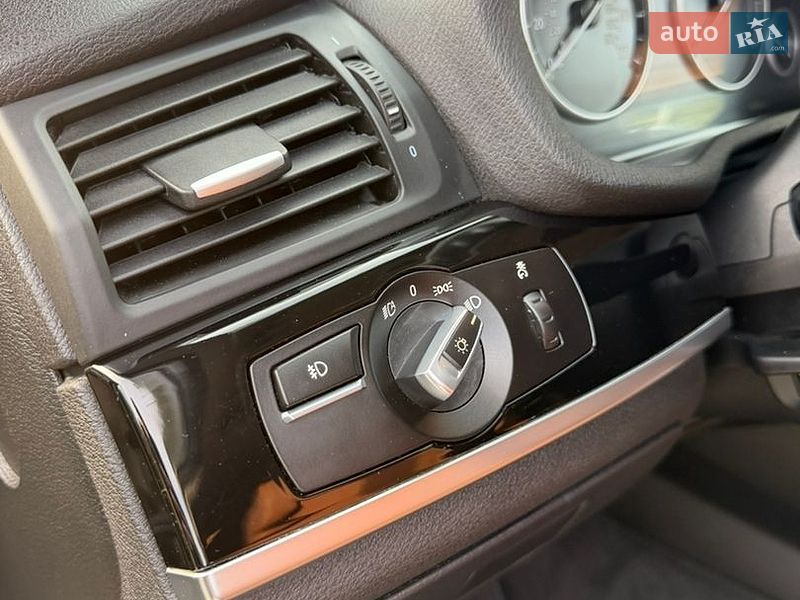 Внедорожник / Кроссовер BMW X3 2015 в Новояворовске