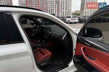 Позашляховик / Кросовер BMW X4 M 2021 в 