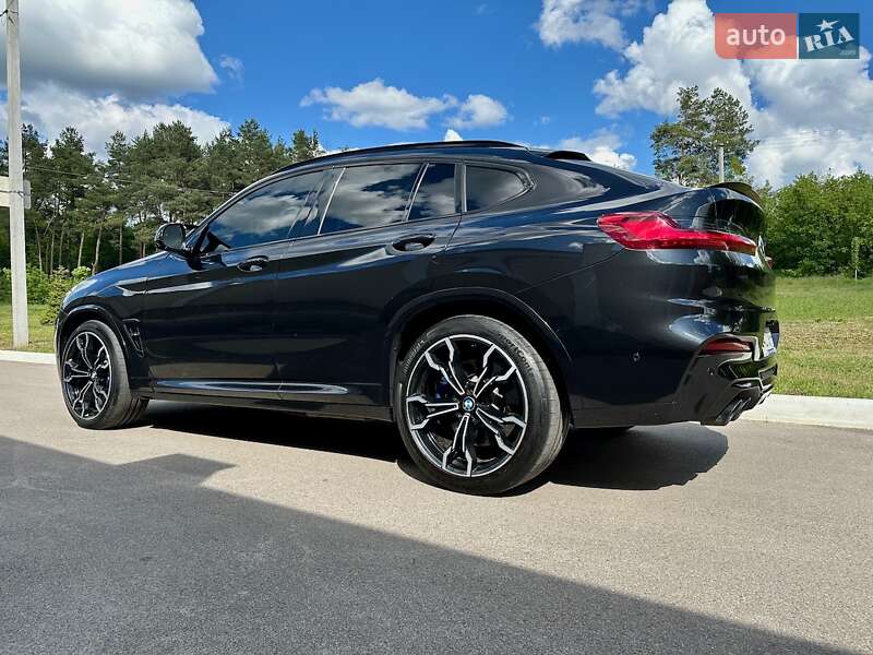 Внедорожник / Кроссовер BMW X4 M 2021 в 