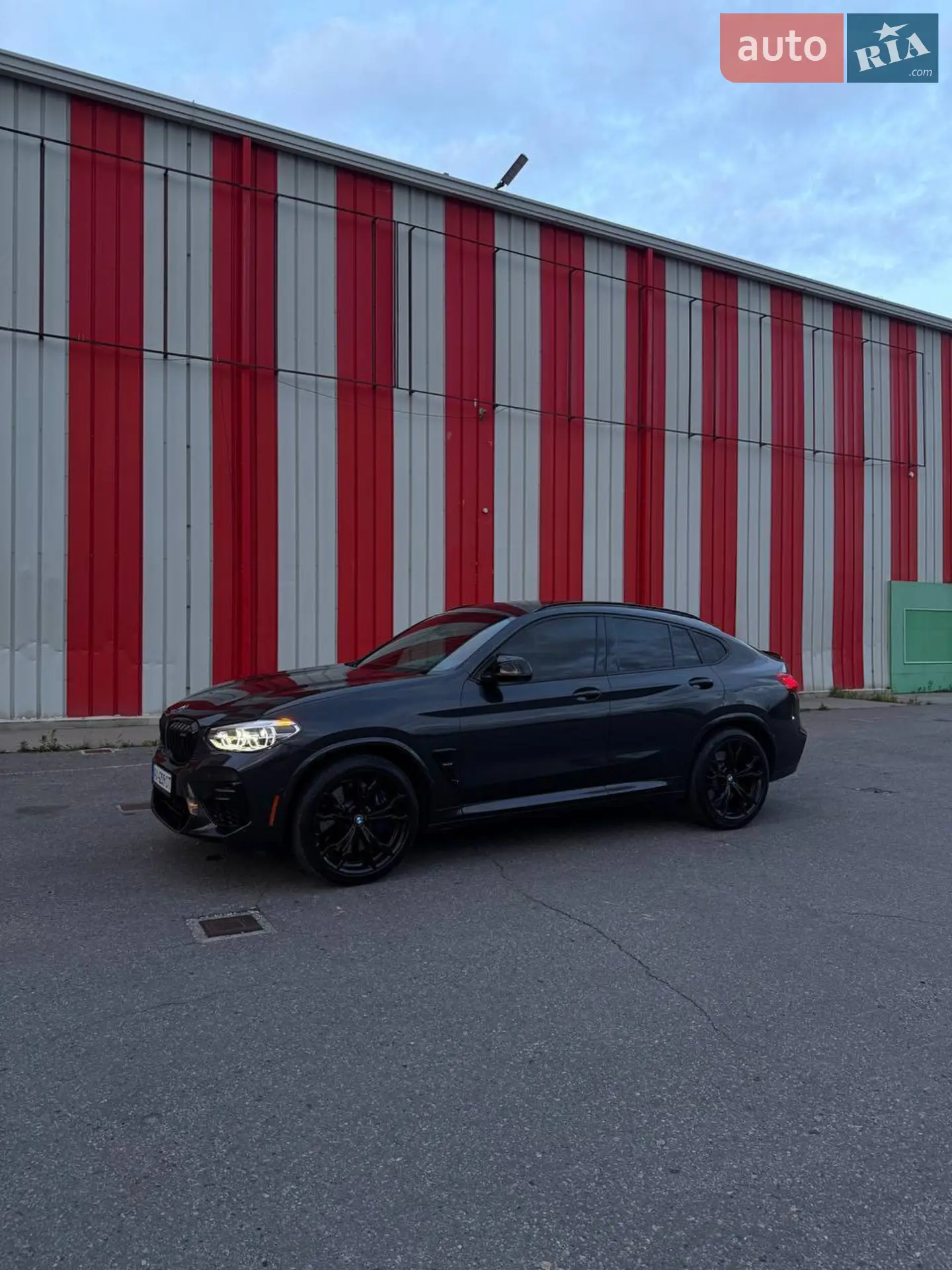 2020 BMW X4 M - мініатюра 18