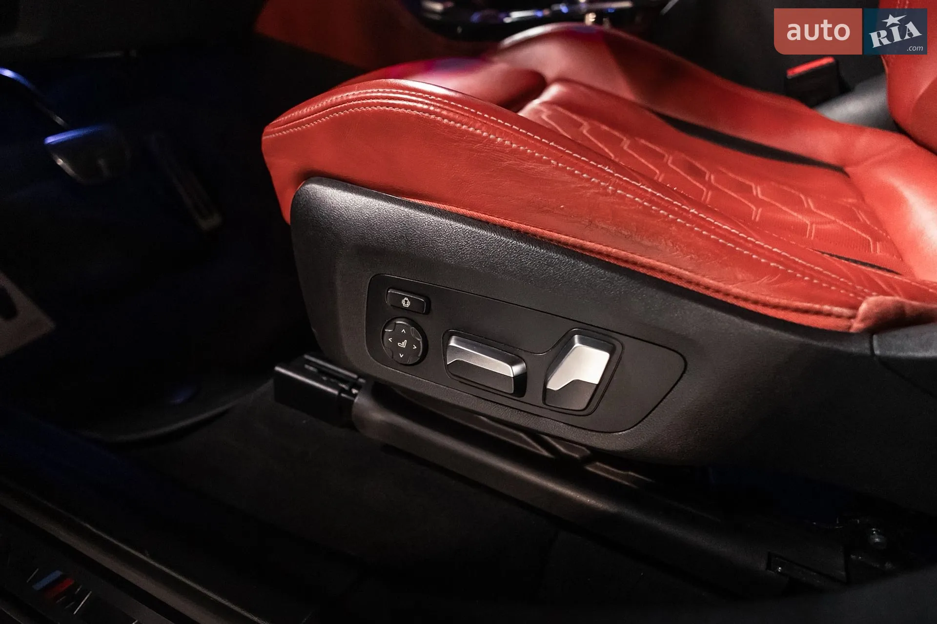 2019 BMW X4 M - мініатюра 40