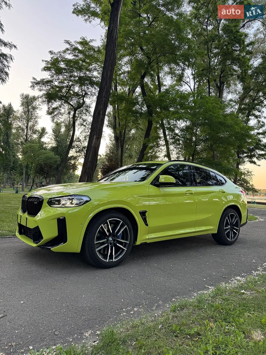 2022 BMW X4 M - мініатюра 4