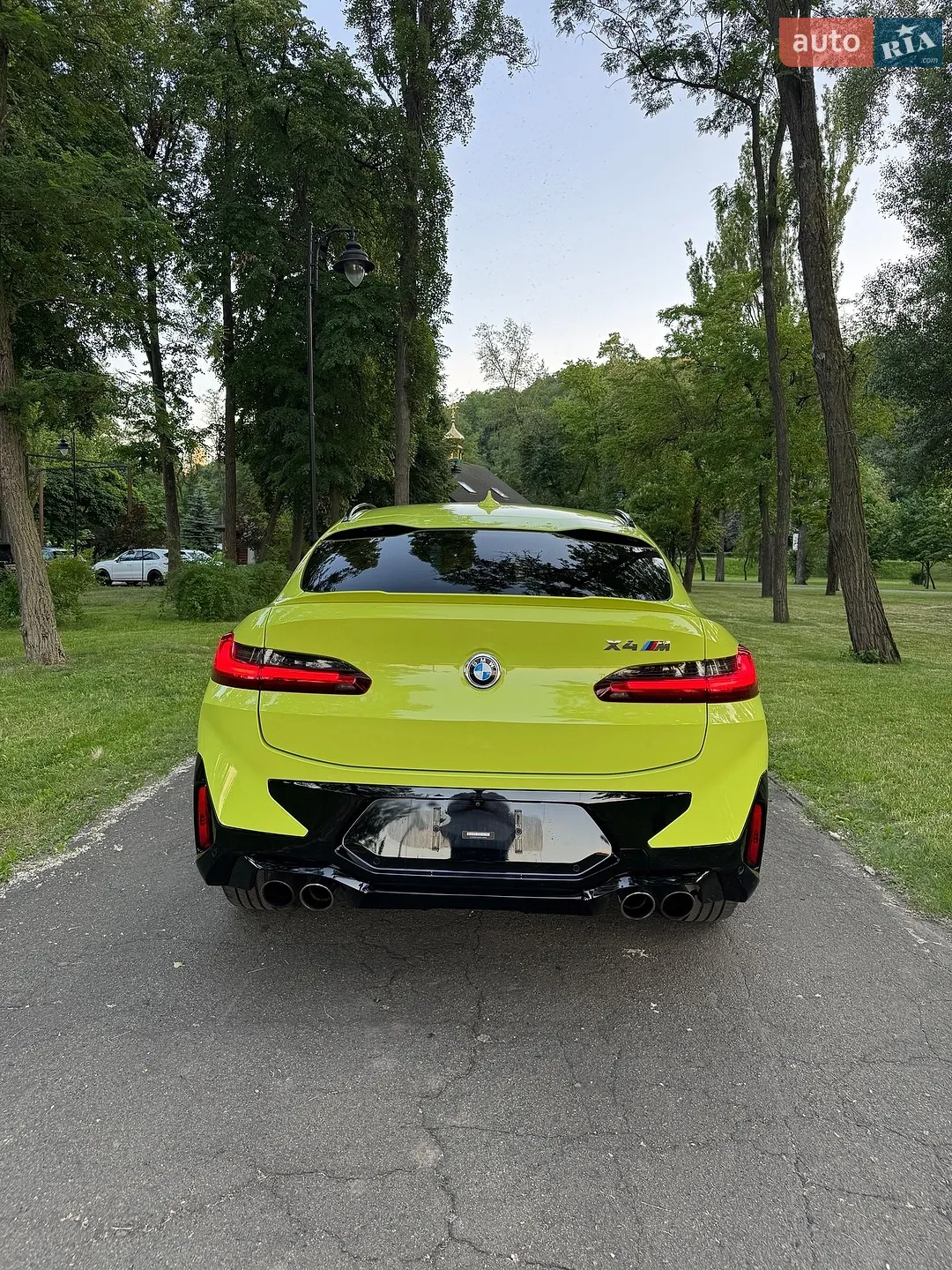 2022 BMW X4 M - мініатюра 9