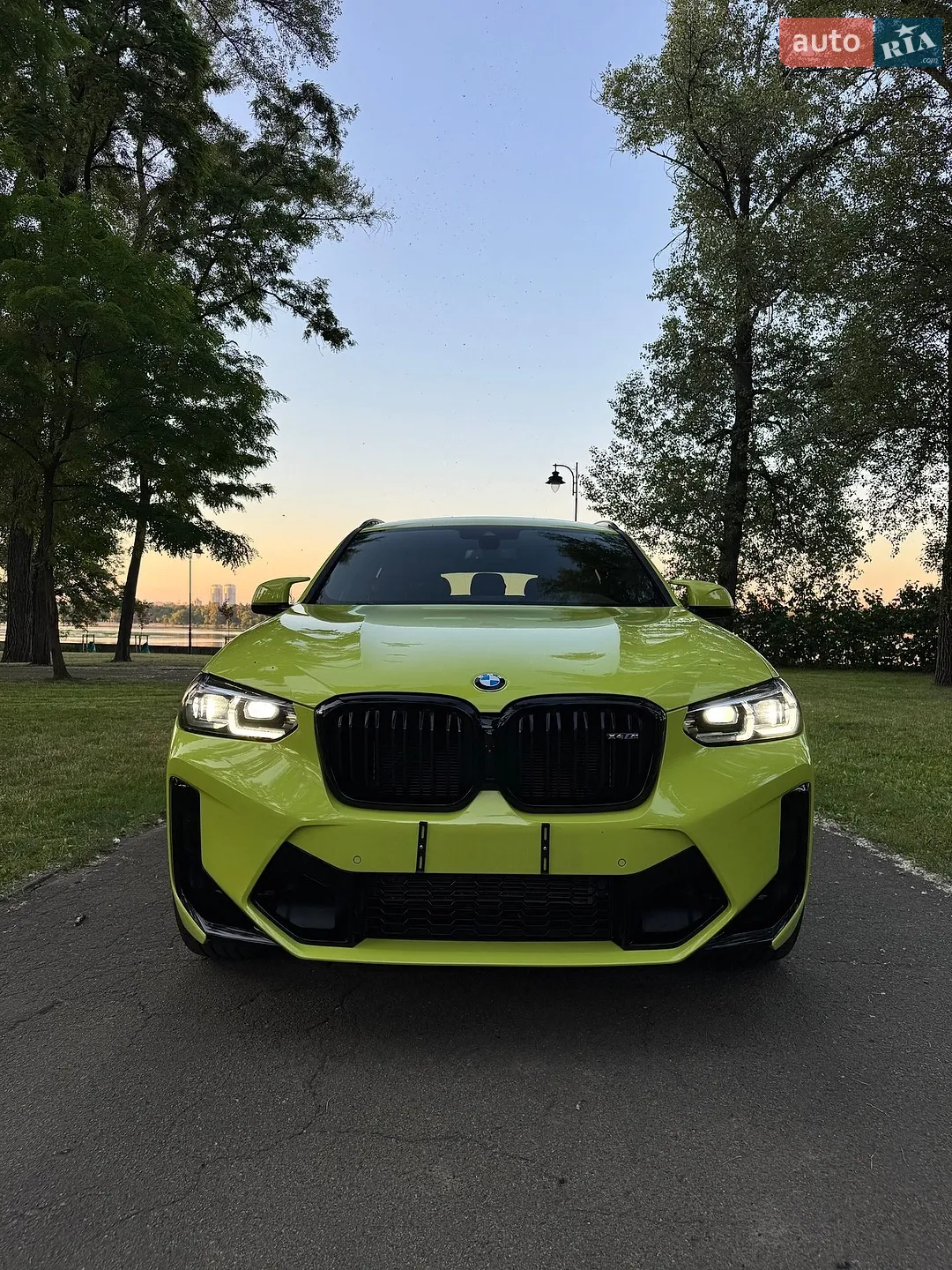2022 BMW X4 M - мініатюра 16