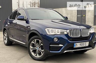 Позашляховик / Кросовер BMW X4 2017 в 