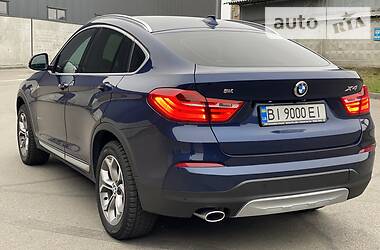 Позашляховик / Кросовер BMW X4 2017 в 