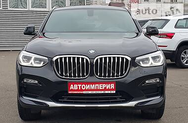 Позашляховик / Кросовер BMW X4 2018 в 