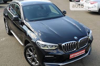Позашляховик / Кросовер BMW X4 2018 в 