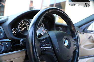 Позашляховик / Кросовер BMW X4 2016 в 