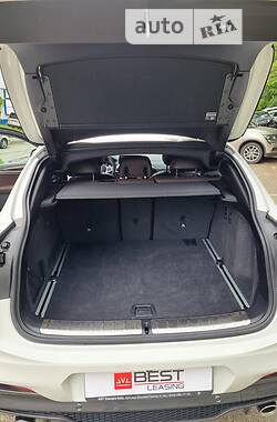 Внедорожник / Кроссовер BMW X4 2020 в 