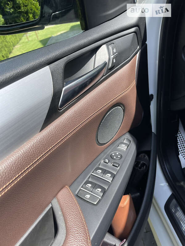 Позашляховик / Кросовер BMW X4 2016 в Львові