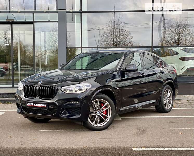 Позашляховик / Кросовер BMW X4 2021 в 