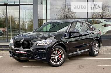 Позашляховик / Кросовер BMW X4 2021 в 