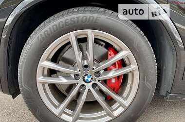 Позашляховик / Кросовер BMW X4 2021 в 