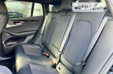 Позашляховик / Кросовер BMW X4 2021 в 