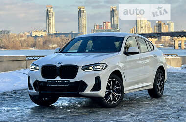 Внедорожник / Кроссовер BMW X4 2023 в 