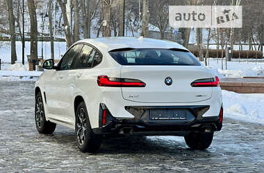 Внедорожник / Кроссовер BMW X4 2023 в 