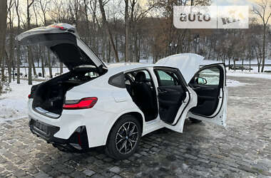 Внедорожник / Кроссовер BMW X4 2023 в 