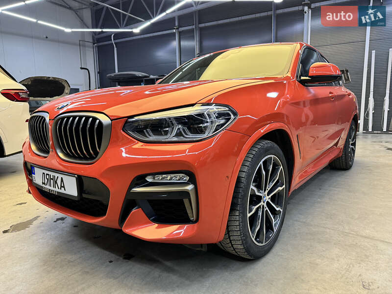 Позашляховик / Кросовер BMW X4 2018 в Чернівцях