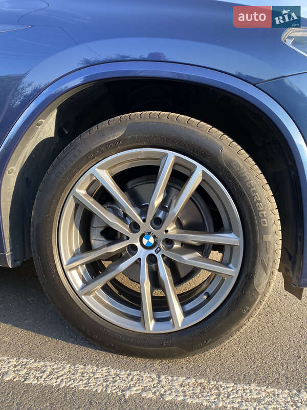 Внедорожник / Кроссовер BMW X4 2018 в Запорожье