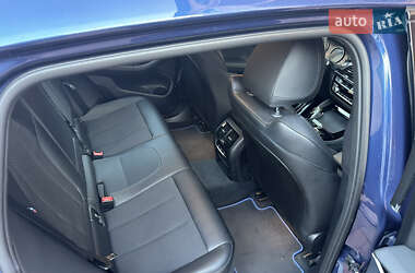 Внедорожник / Кроссовер BMW X4 2018 в 