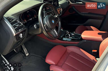 Позашляховик / Кросовер BMW X4 2022 в 