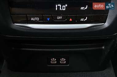 Внедорожник / Кроссовер BMW X4 2021 в 