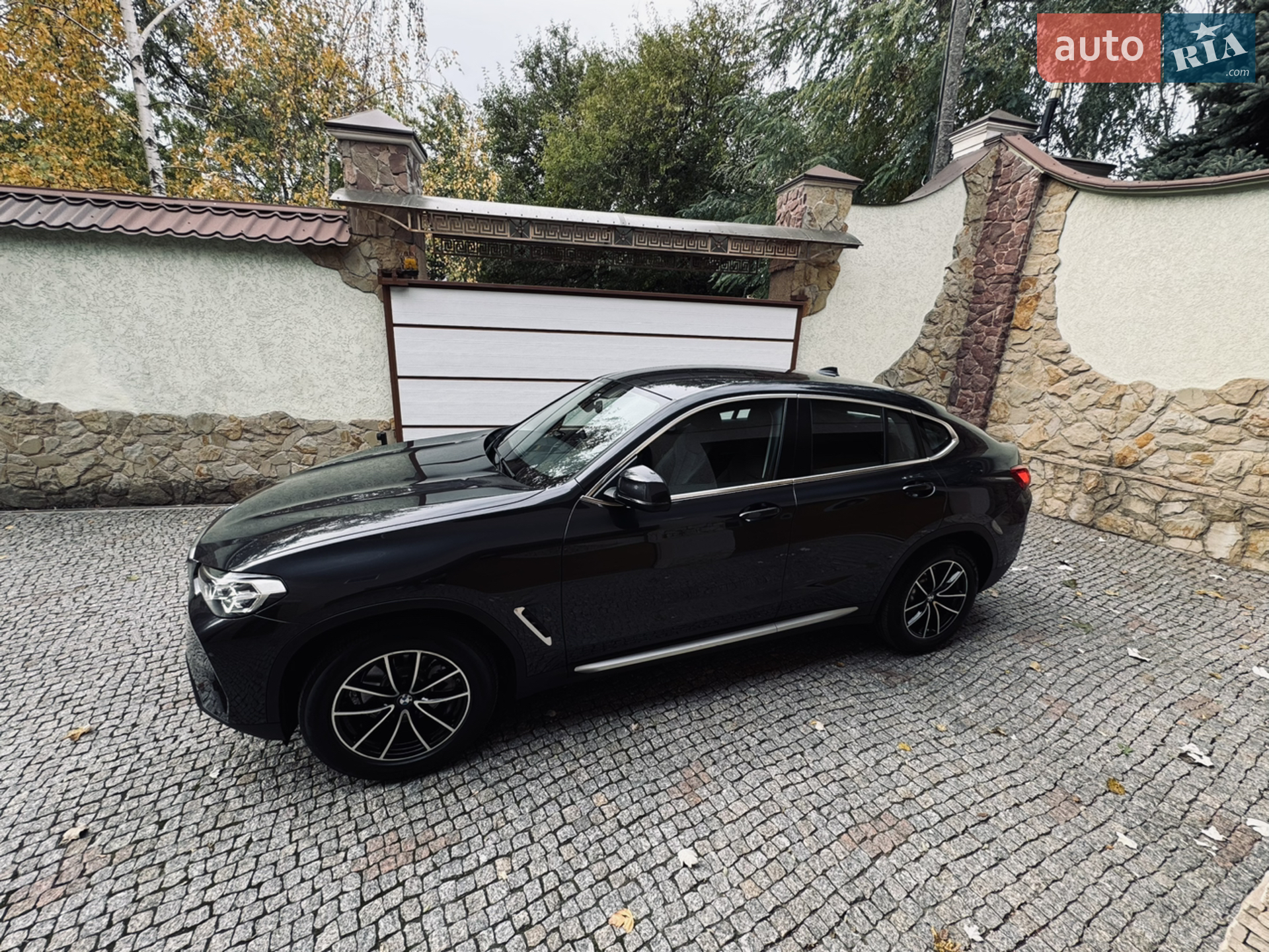 2022 BMW X4 - мініатюра 3