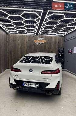 Внедорожник / Кроссовер BMW X4 2022 в Киеве