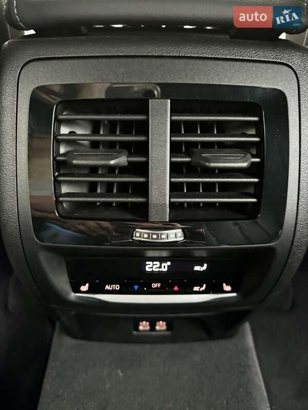 Внедорожник / Кроссовер BMW X4 2022 в Киеве фото 19 Внедорожник / Кроссовер BMW X4 2022 в Киеве