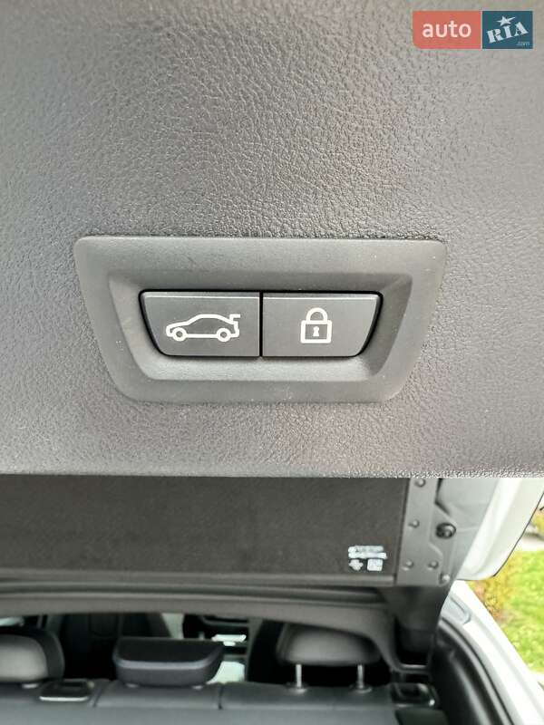 Внедорожник / Кроссовер BMW X4 2022 в Киеве фото 28 Внедорожник / Кроссовер BMW X4 2022 в Киеве