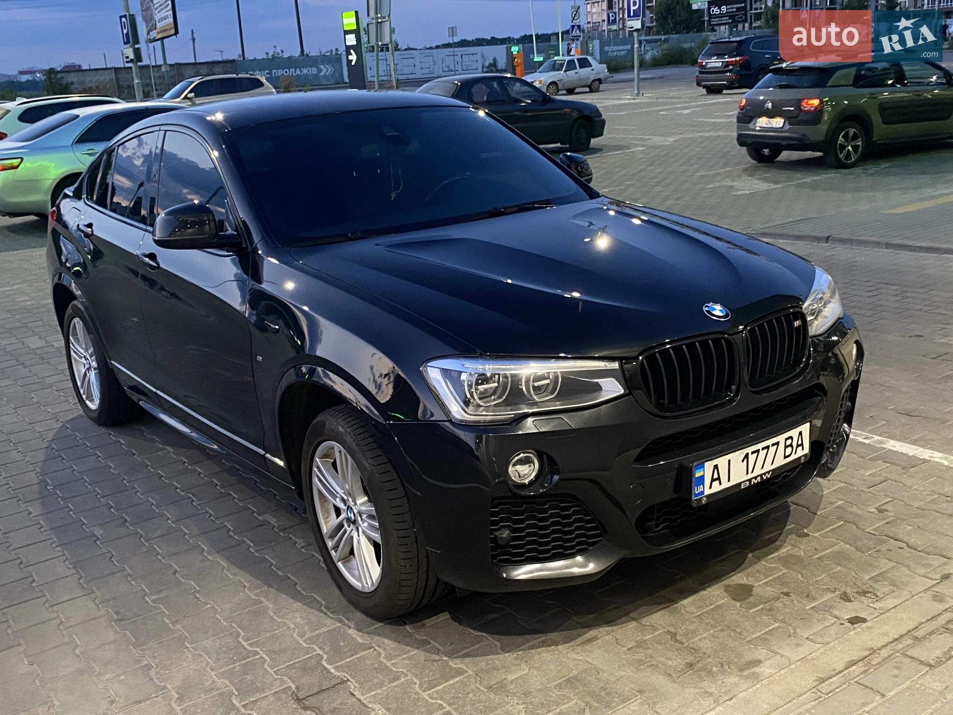 2017 BMW X4 - мініатюра 3