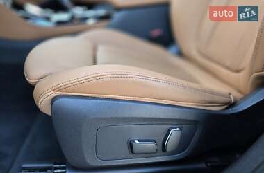 Внедорожник / Кроссовер BMW X4 2024 в 
