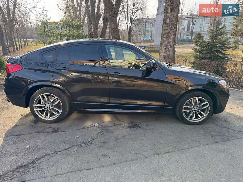 Позашляховик / Кросовер BMW X4 2017 в Києві