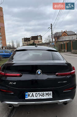 Позашляховик / Кросовер BMW X4 2021 в 