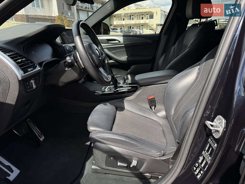 Внедорожник / Кроссовер BMW X4 2021 в Одессе