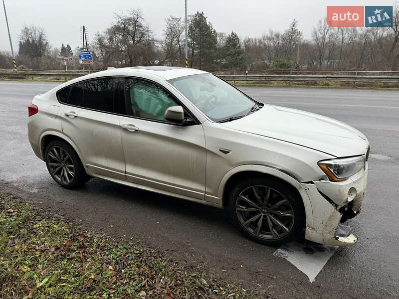 Внедорожник / Кроссовер BMW X4 2016 в 
