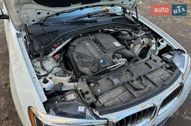 Внедорожник / Кроссовер BMW X4 2016 в 