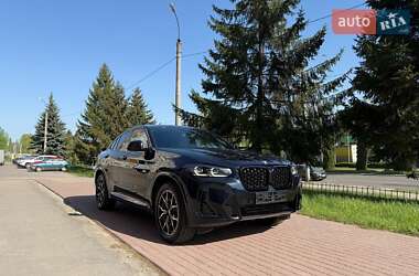 Позашляховик / Кросовер BMW X4 2022 в 