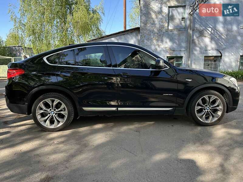 Внедорожник / Кроссовер BMW X4 2017 в Ровно
