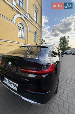 Внедорожник / Кроссовер BMW X4 2021 в 