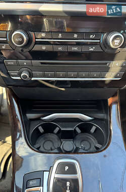 Позашляховик / Кросовер BMW X4 2014 в 