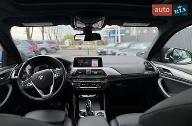 Позашляховик / Кросовер BMW X4 2019 в 
