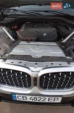 Позашляховик / Кросовер BMW X4 2021 в 