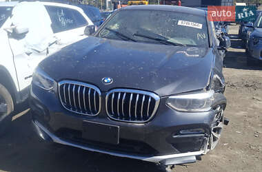 Позашляховик / Кросовер BMW X4 2019 в 
