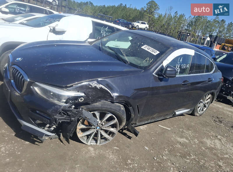 Позашляховик / Кросовер BMW X4 2019 в 